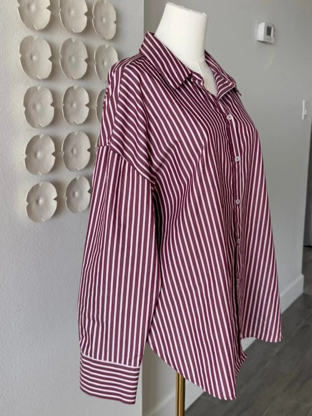Zara Oversized Striped Poplin Button Down Shirt Burgundy White Size XL NWOT - Picture 2 of 6